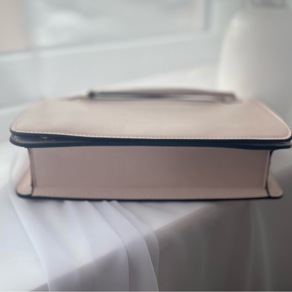 Forever 21 Pastel Pink Faux Leather Shoulder Envelope Clutch Handbag - Picture 8 of 8